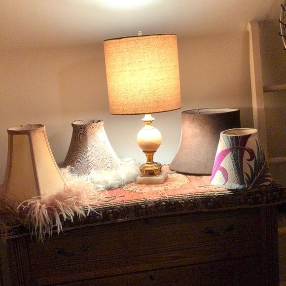 Antique Solid Agate Lamp and Linen Drum Shade - Picture 12 of 15